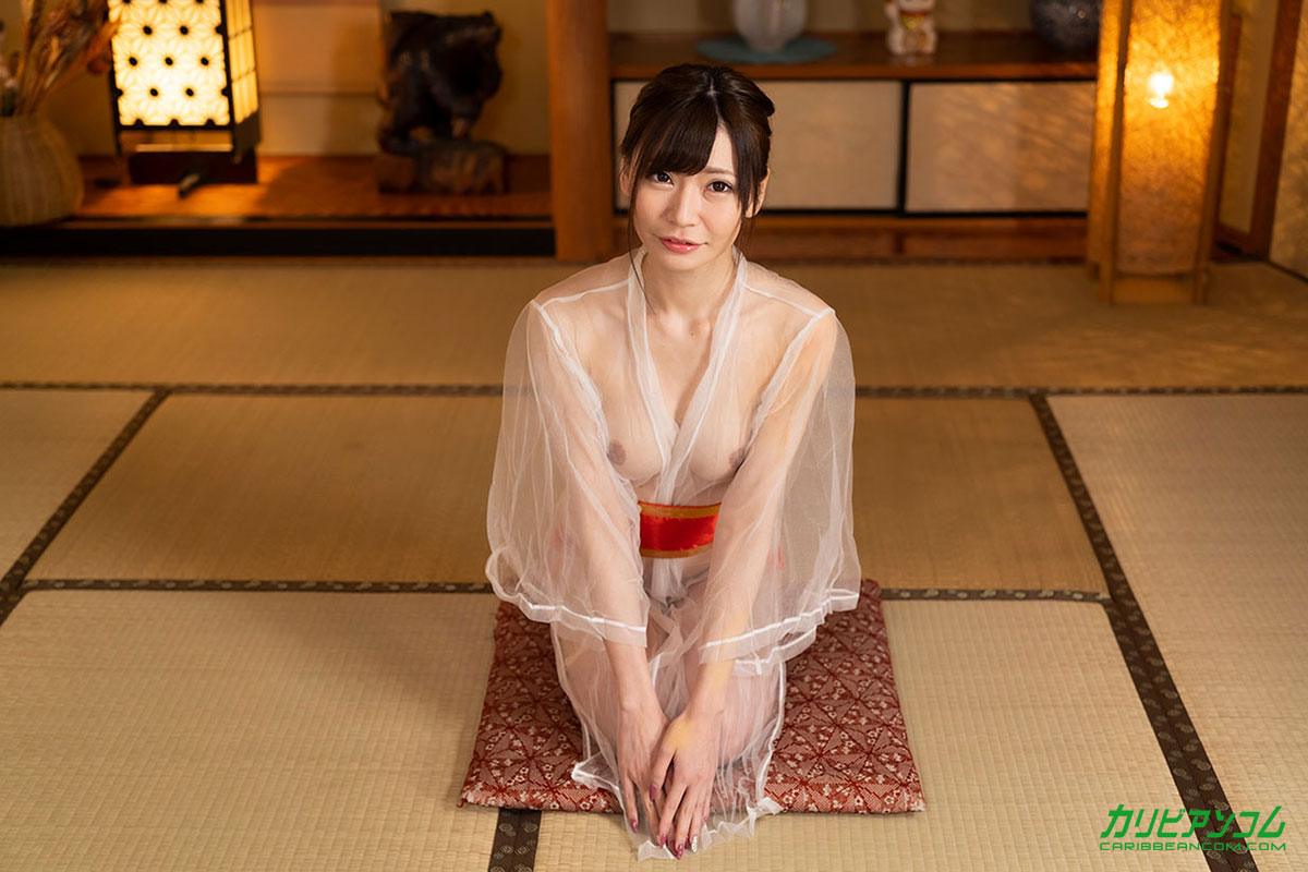 Sexy Japanese Masseuse: Nami Amuro
