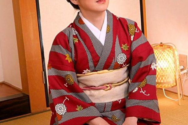 Geisha Porn Nagisa Shinohara Kimono MILF Handjob